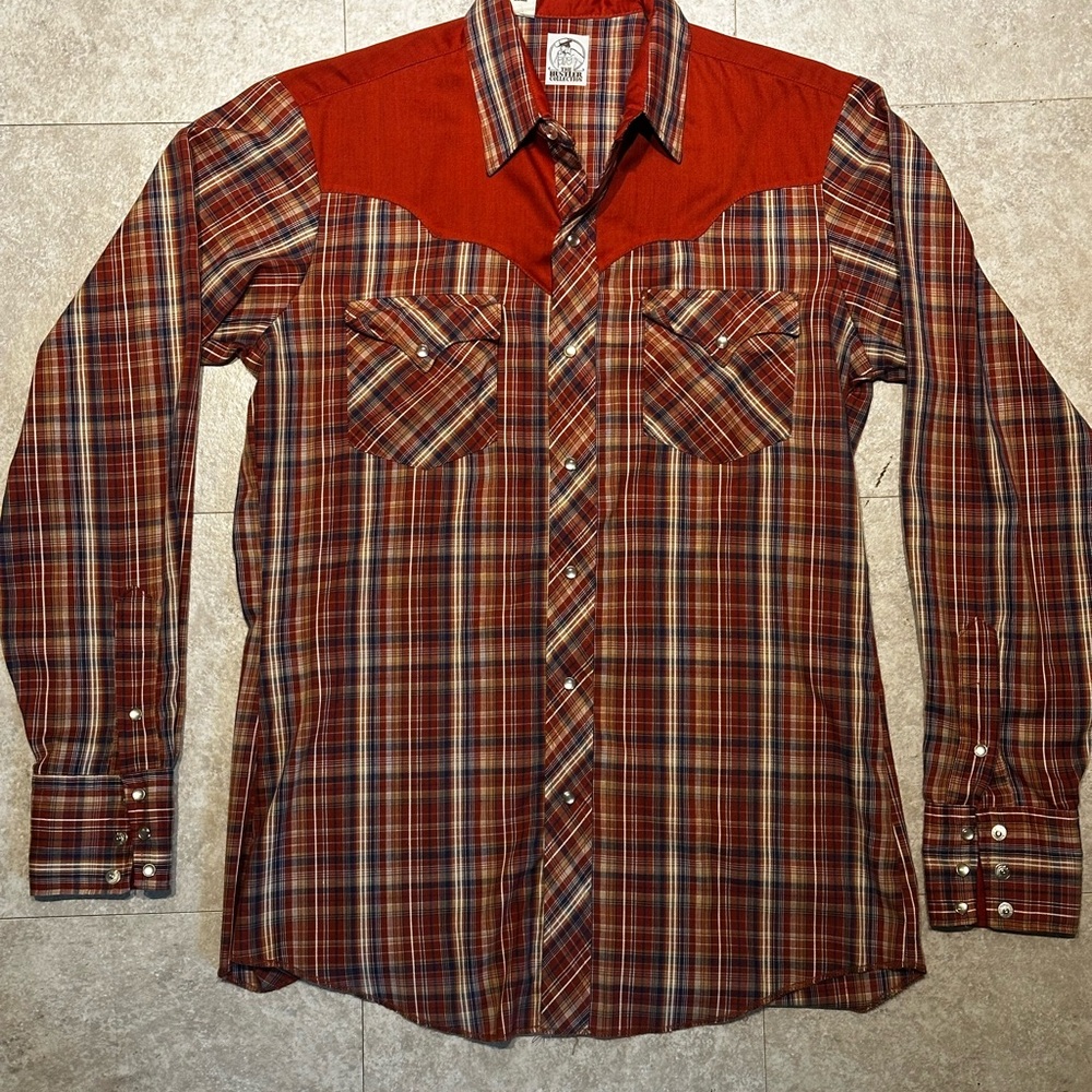 The Hustler Collection orange snap button down work shirt. Size 15.5 neck 35.